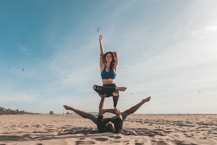 Valentine’s Thai & Fly AcroYoga Workshop at Alo Yoga