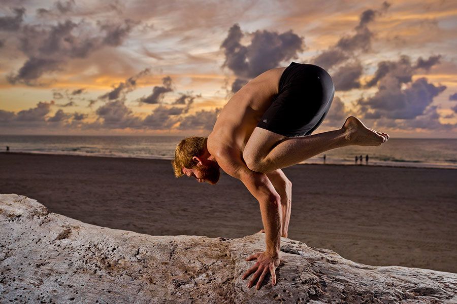 Beginner Handstand Workshop at Alo Yoga