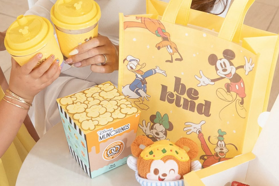 Disney Mickey & Friends x La La Land Kind Cafe